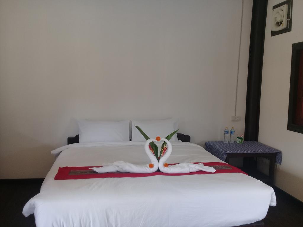 Thongdam Guesthouse Ban O Dış mekan fotoğraf